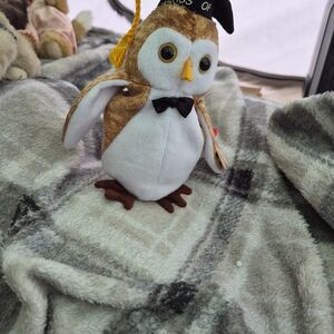 Ty Wiset The Graduation Owl Plush Beanie Baby